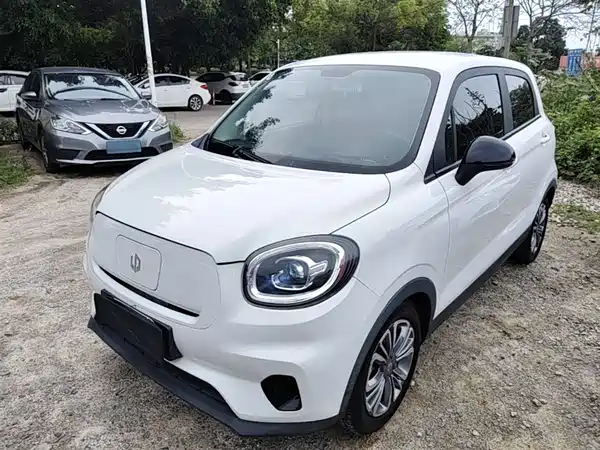 Leapmotor T03 2021
