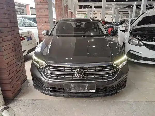 Volkswagen Sagitar 2023
