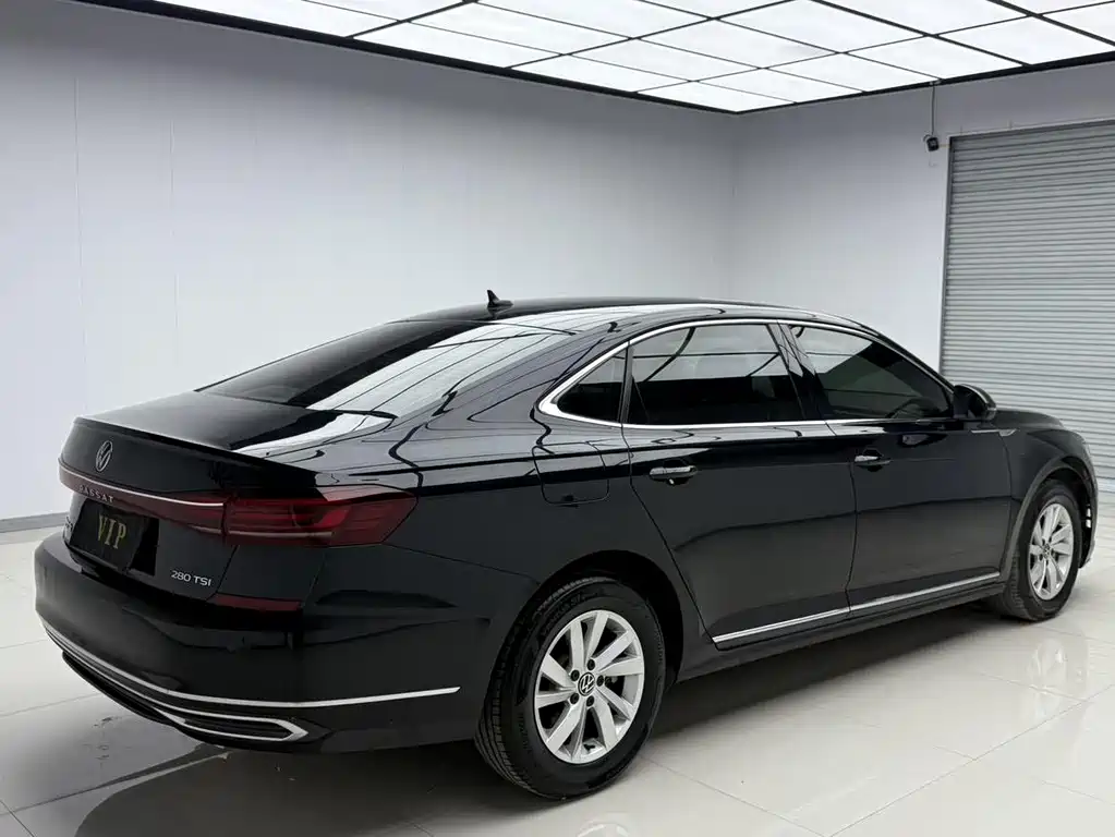 Volkswagen Passat 2022