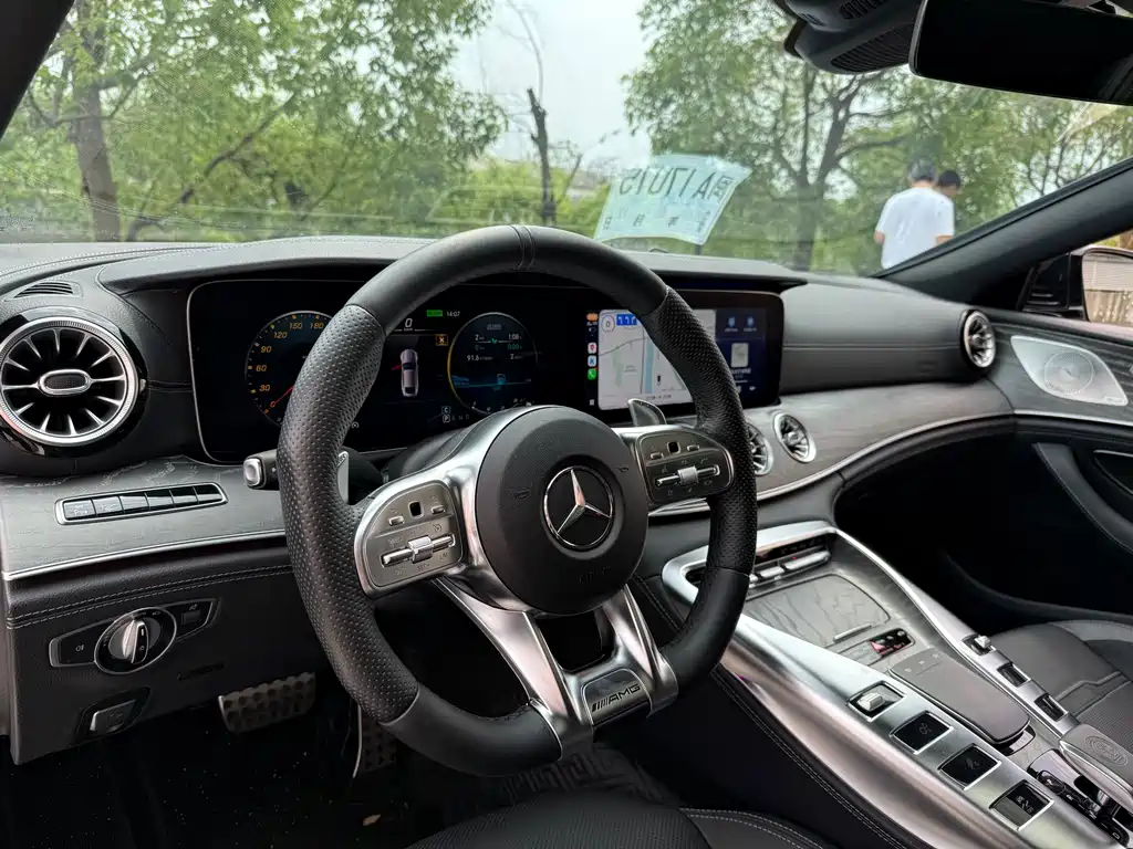 Mercedes-Benz AMG GT 2020 — фото 15