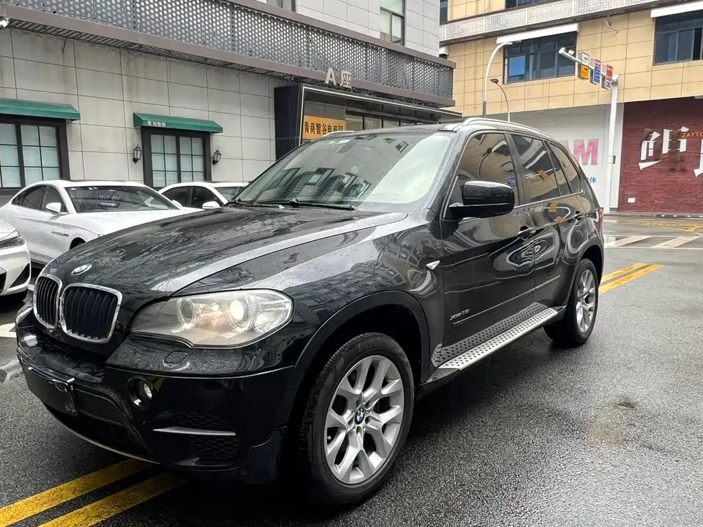BMW X5 2011