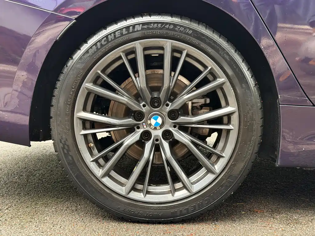 BMW 3 Series 2022 — фото 16