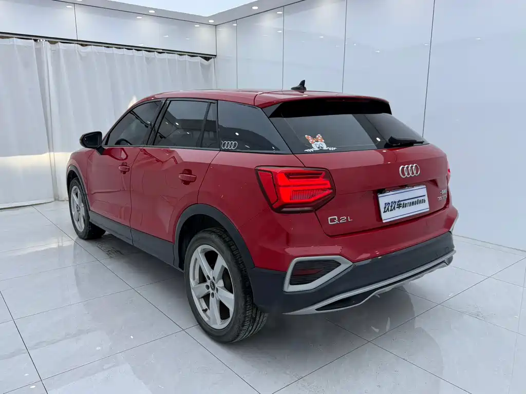 Audi Q2L 2022