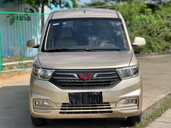 Wuling Hongguang V 2023
