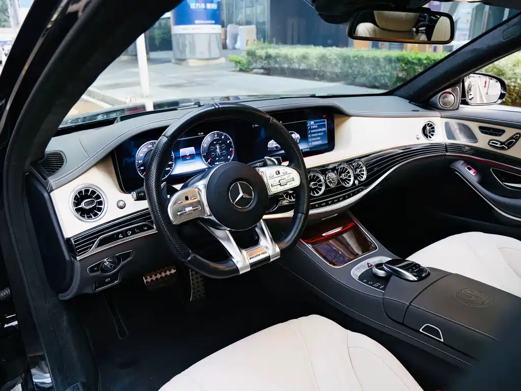 Mercedes-Benz S-Class AMG 2015 — фото 9