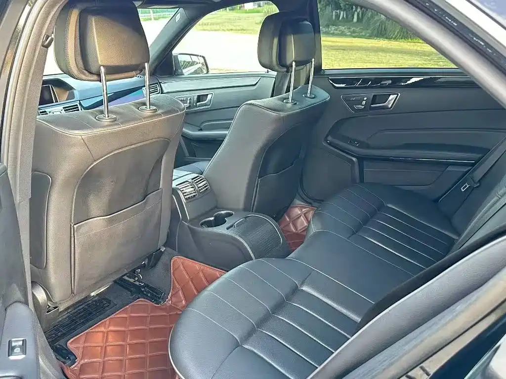 Mercedes-Benz E-Class 2016
