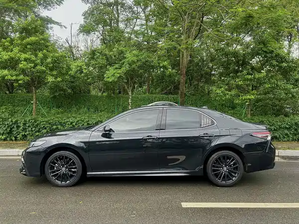 Toyota Camry 2023