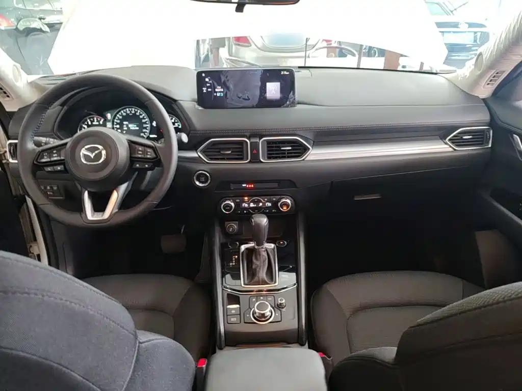 Mazda CX-5 2025 — фото 10