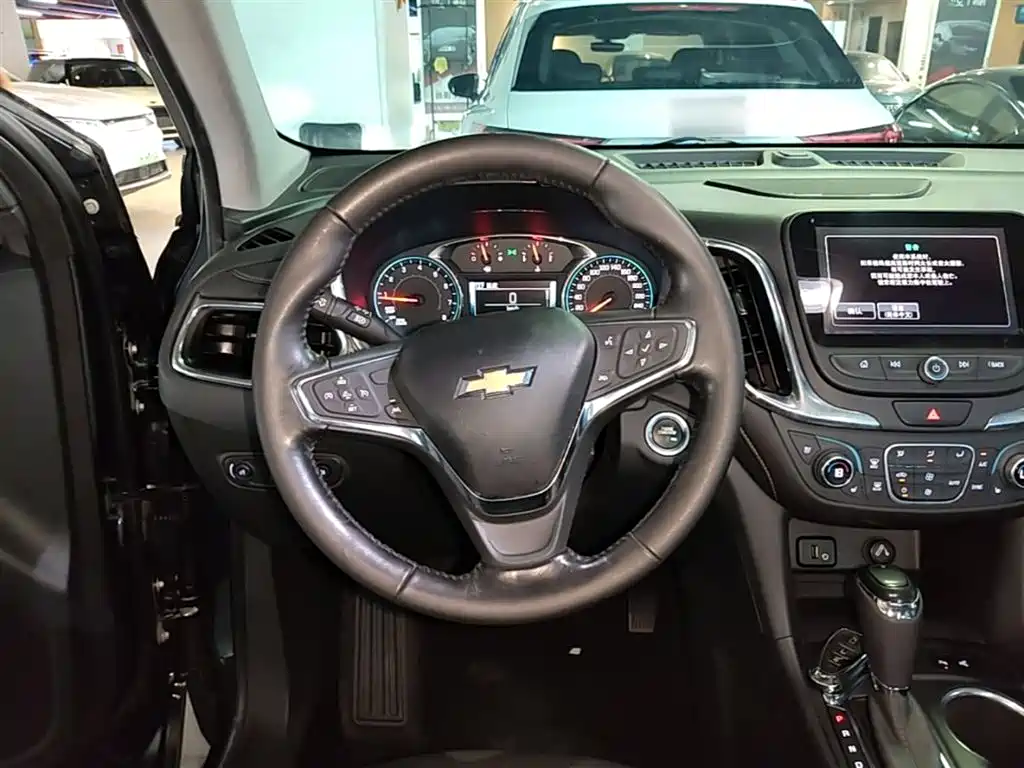 Chevrolet Equinox 2017 — фото 11
