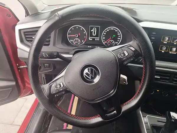 Volkswagen Polo 2021