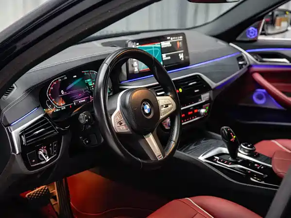 BMW 5 Series 2023