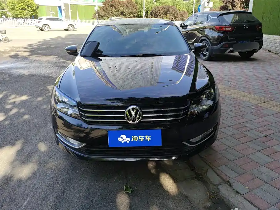 Volkswagen Passat 2015 — фото 2