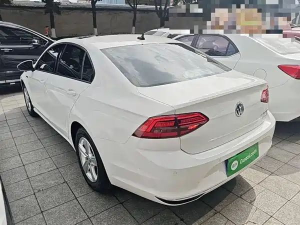 Volkswagen Lamando 2021
