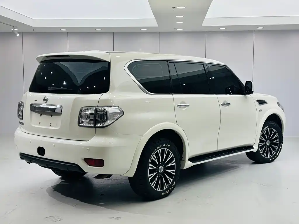 Nissan Patrol 2017 — фото 4