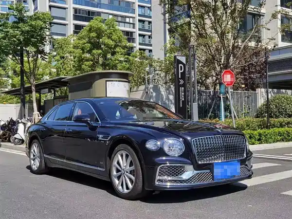Bentley Flying Spur 2021