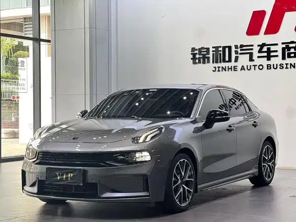 Lynk & Co 03 2022