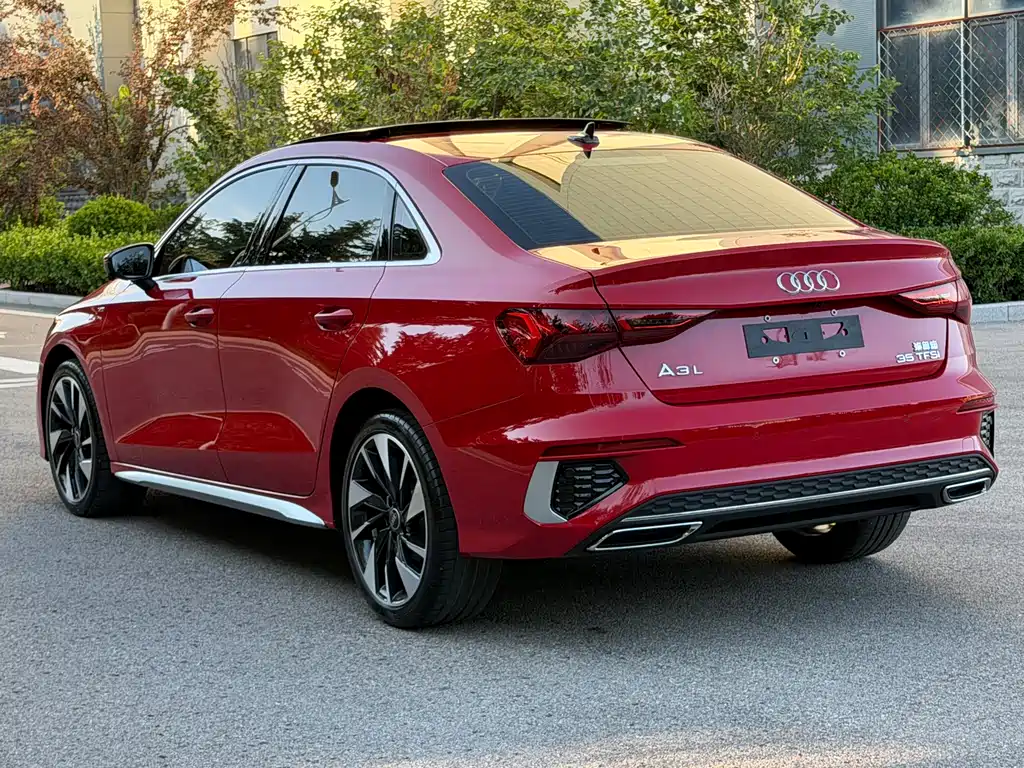 Audi A3 2022 — фото 13