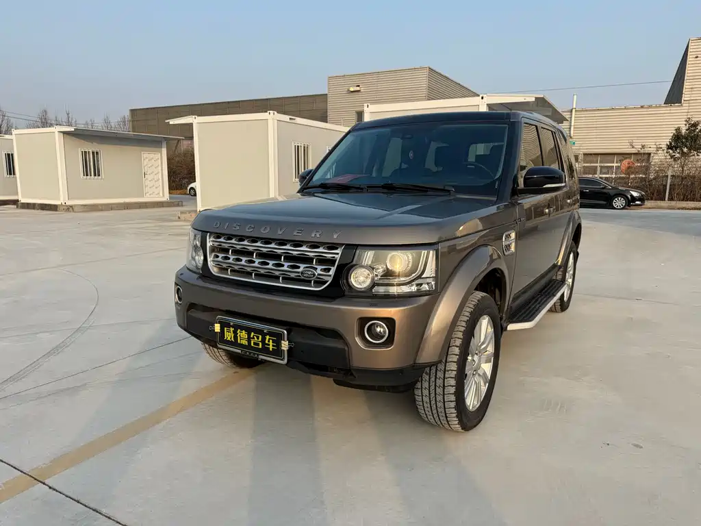 Land Rover Discovery 2015 — фото 1
