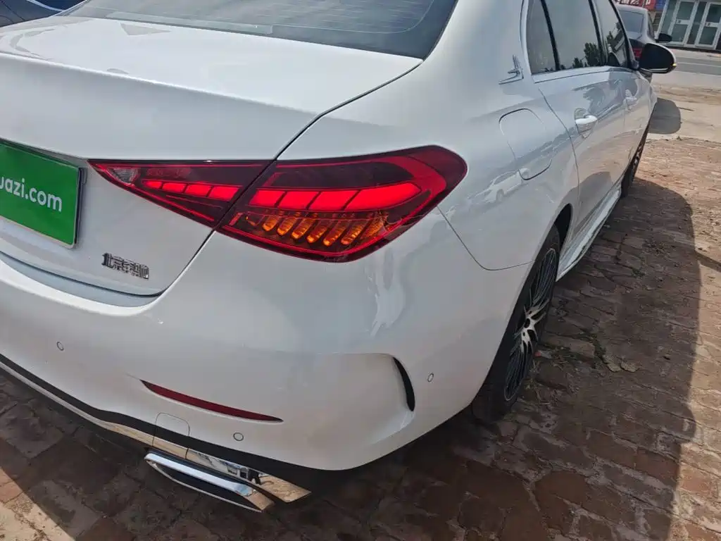 Mercedes-Benz C-Class 2023 — фото 24