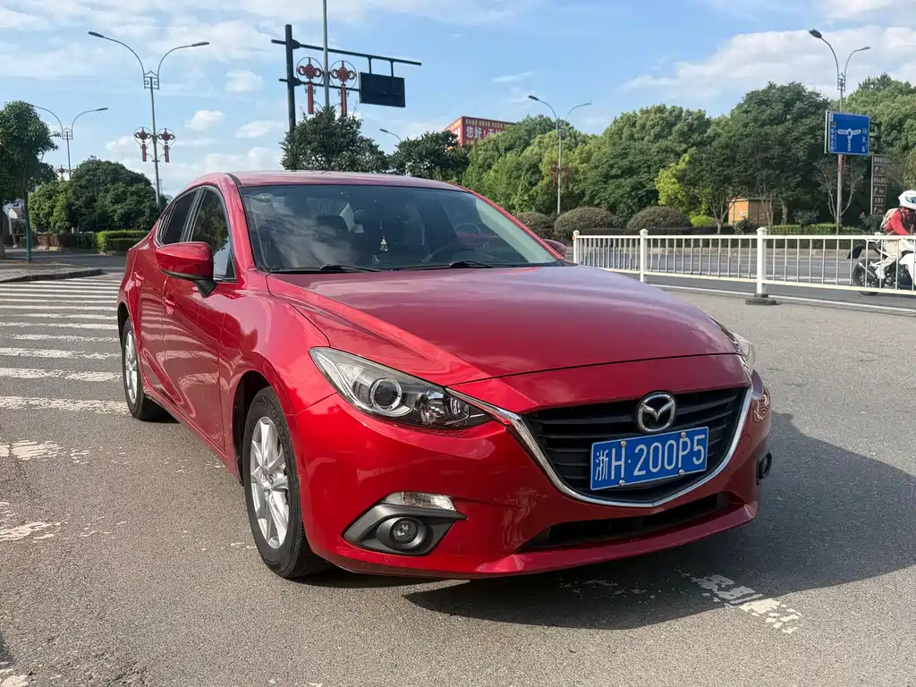 Mazda 3 Axela 2015 — фото 3