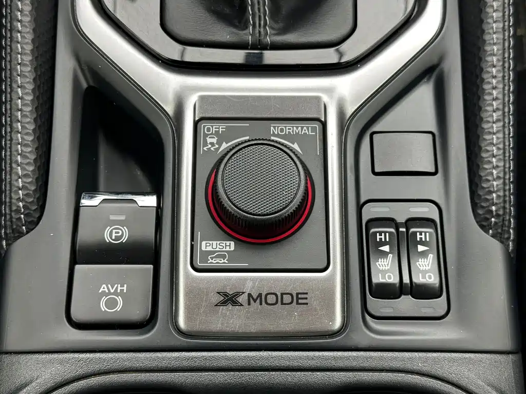 Subaru Forester 2023 — фото 11