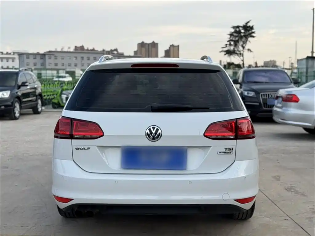 Volkswagen Golf 2016 — фото 10