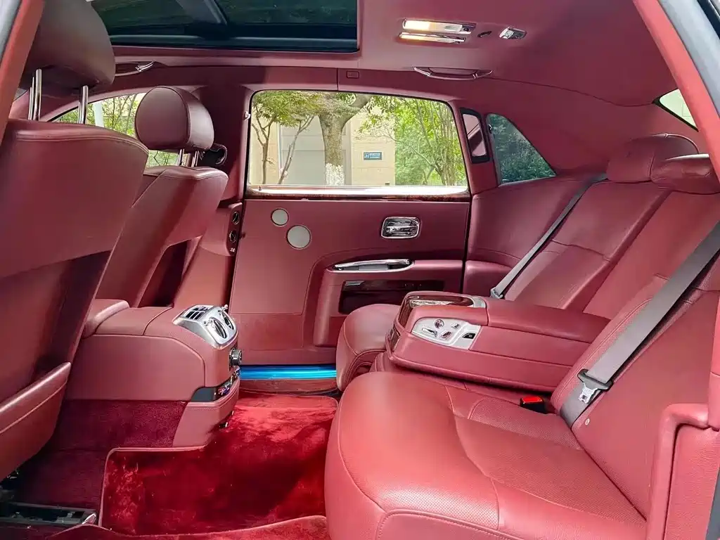 Rolls-Royce Ghost 2014