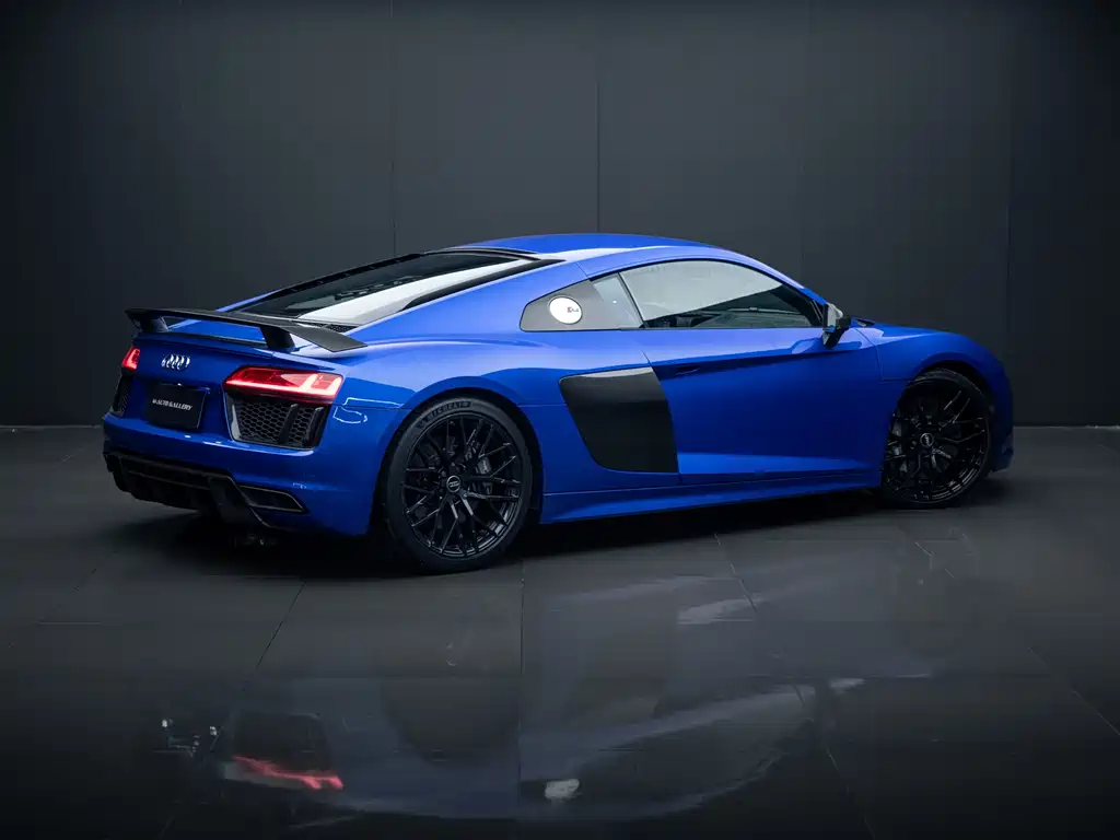 Audi R8 2018 — фото 7