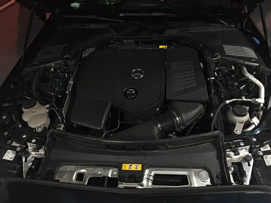 Mercedes-Benz C-Class 2023 — фото 10