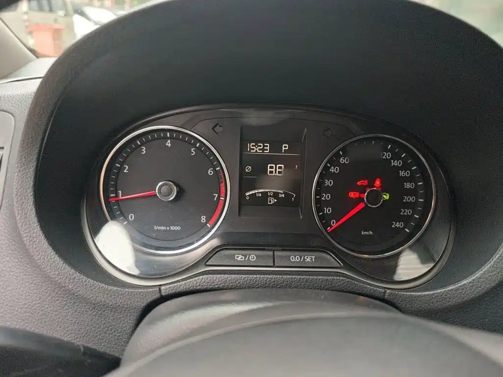 Volkswagen Polo 2016