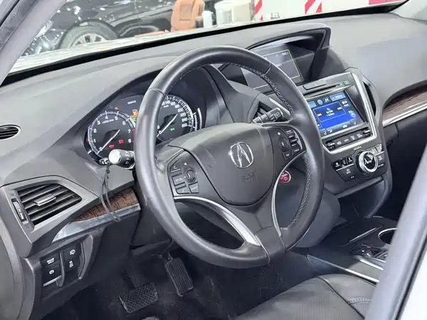 Acura MDX 2017