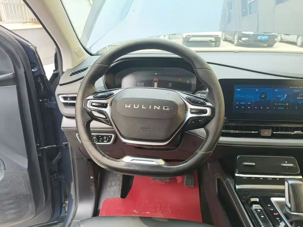 Wuling Victory 2021 — фото 11