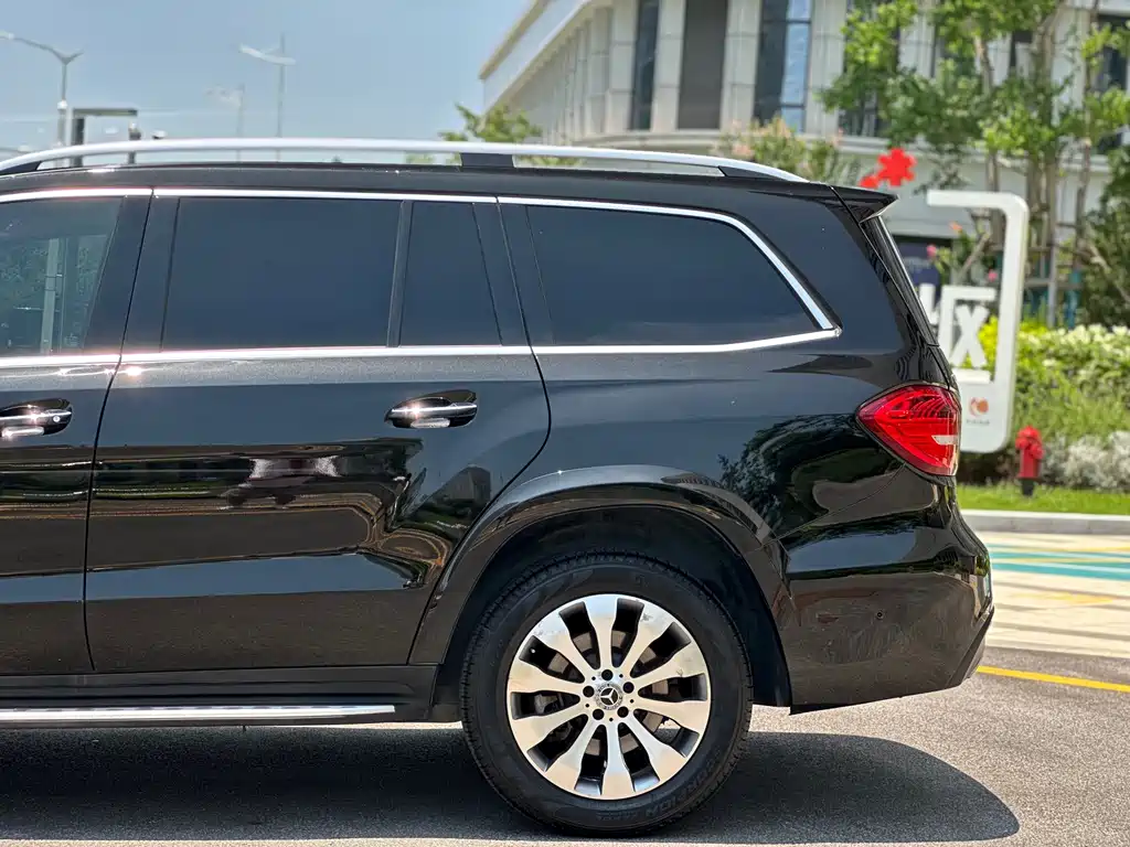 Mercedes-Benz GLS 2019 — фото 10