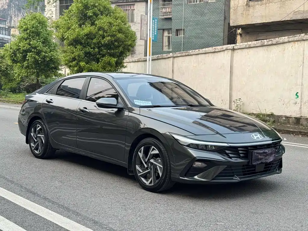 Hyundai Elantra 2026