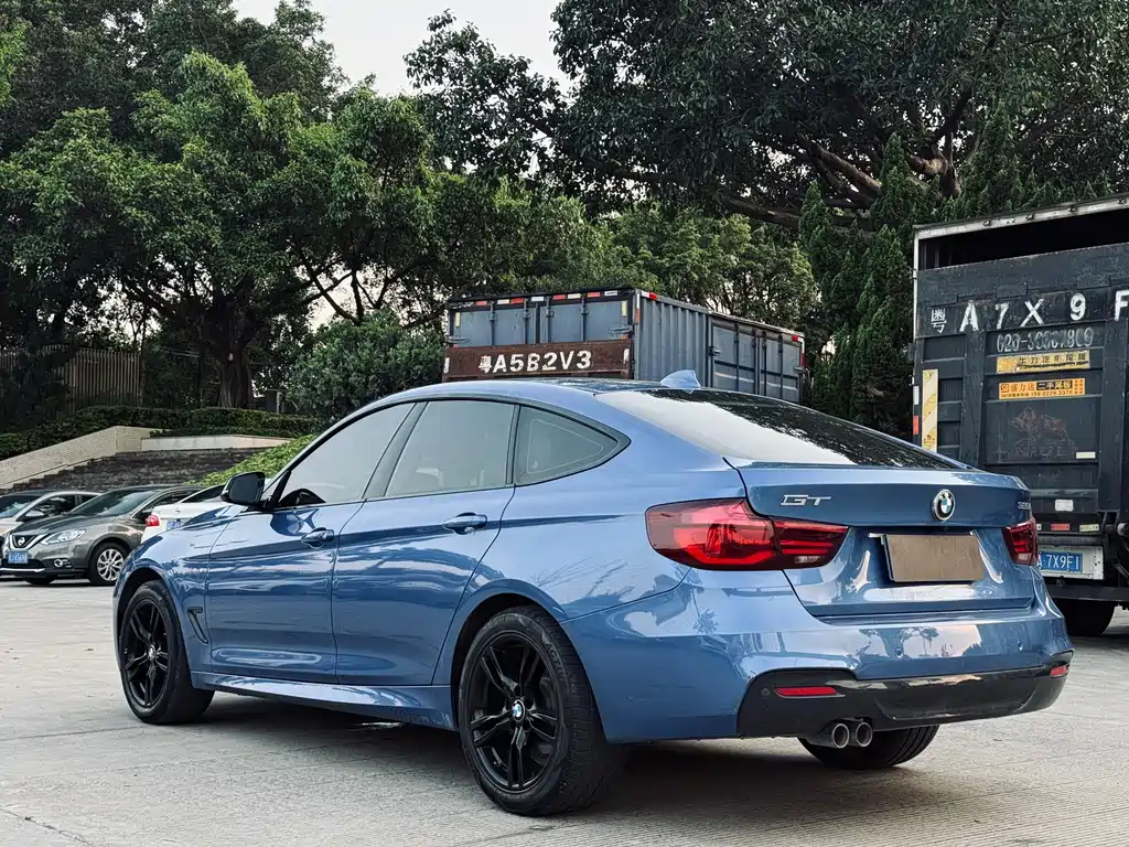 BMW 3 Series GT 2020 — фото 6