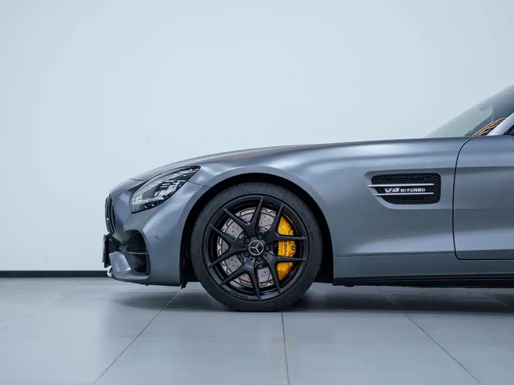 Mercedes-Benz AMG GT 2023 — фото 5