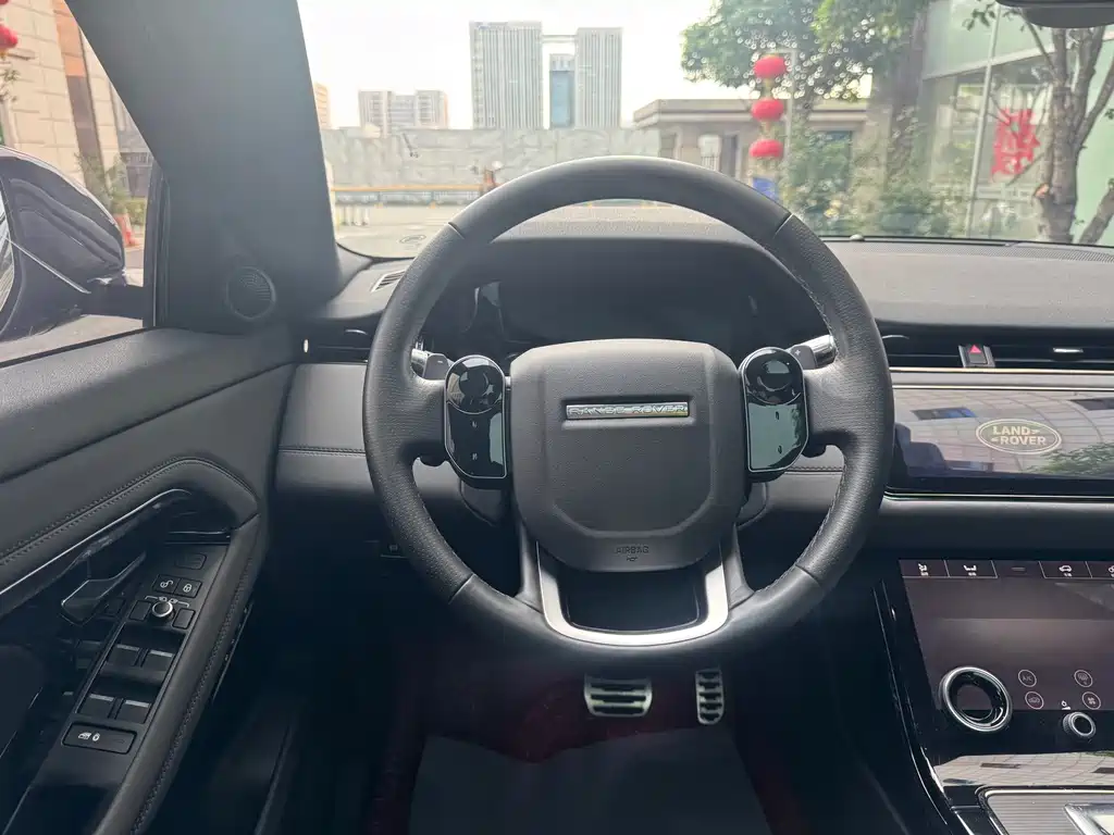 Land Rover Evoque 2021 — фото 20