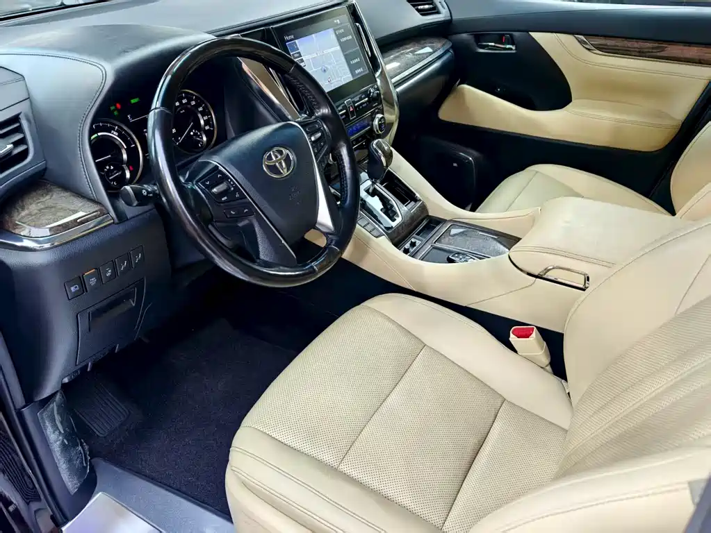 Toyota Vellfire 2021 — фото 4