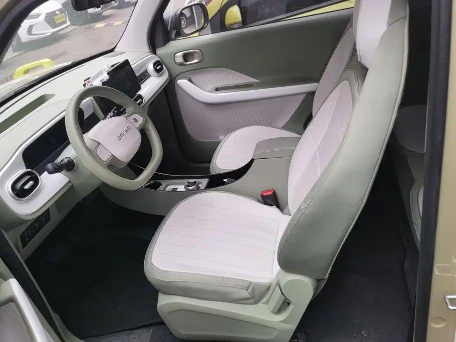 Geely Galaxy Panda 2025 — фото 9