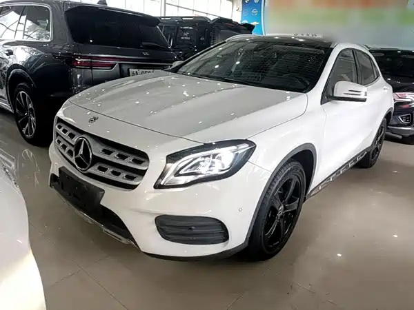 Mercedes-Benz GLA 2019