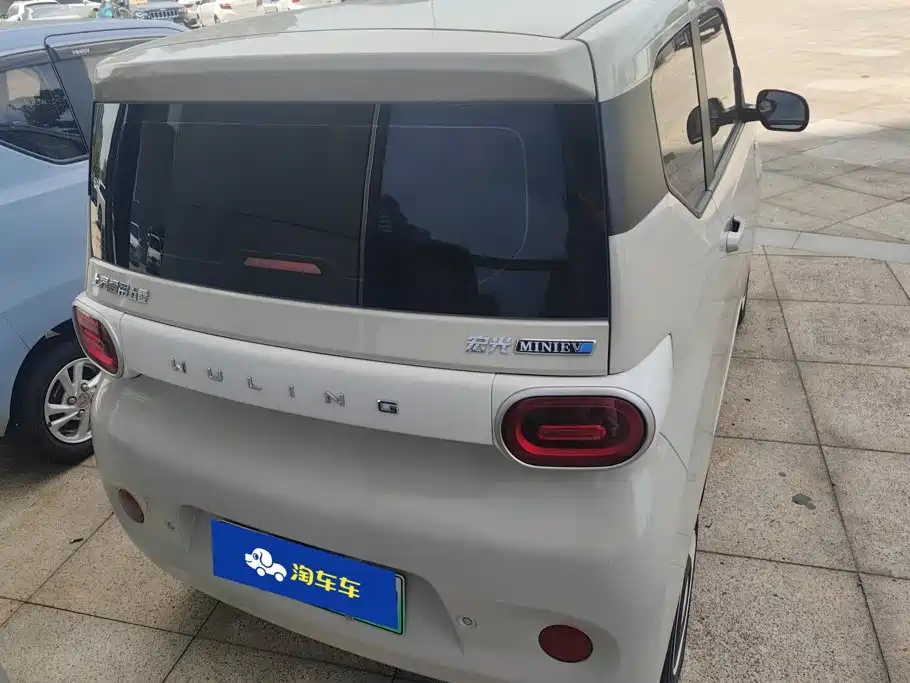 Wuling MINIEV 2025