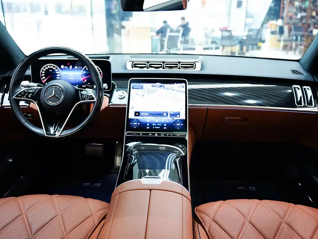 Mercedes-Benz Maybach S-Class 2023 — фото 9