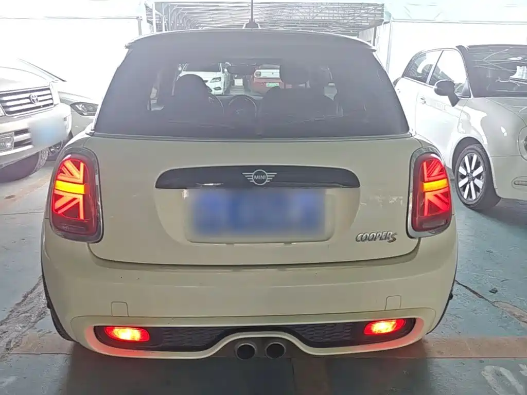 MINI MINI 2018