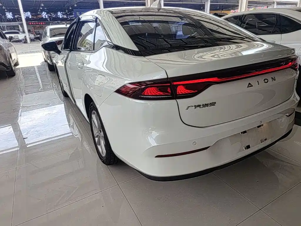 Aion S 2023