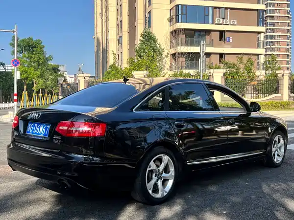 Audi A6L 2011
