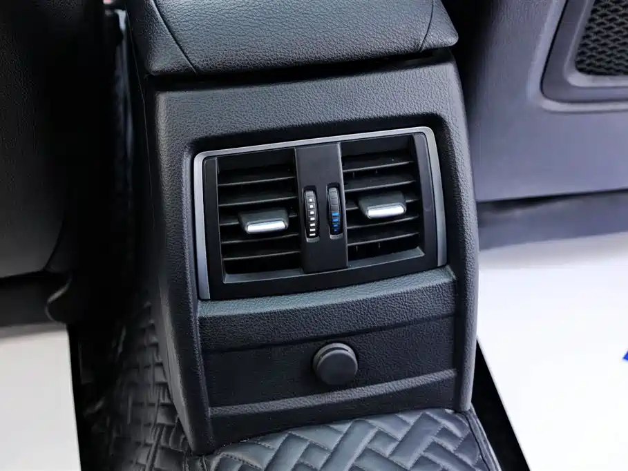 BMW 3 Series GT 2016 — фото 32