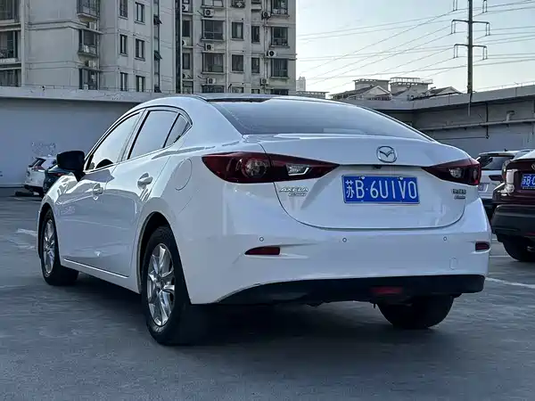 Mazda 3 Axela 2017