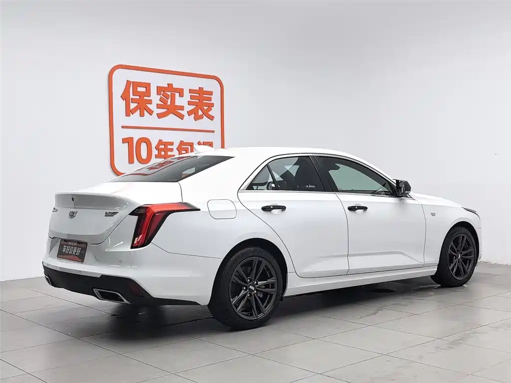 Cadillac CT4 2021 — фото 2