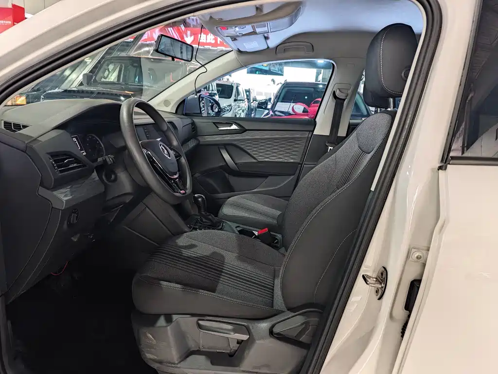 Volkswagen Tharu 2021