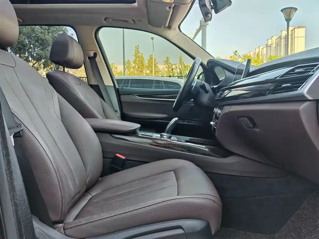 BMW X5 2017 — фото 15